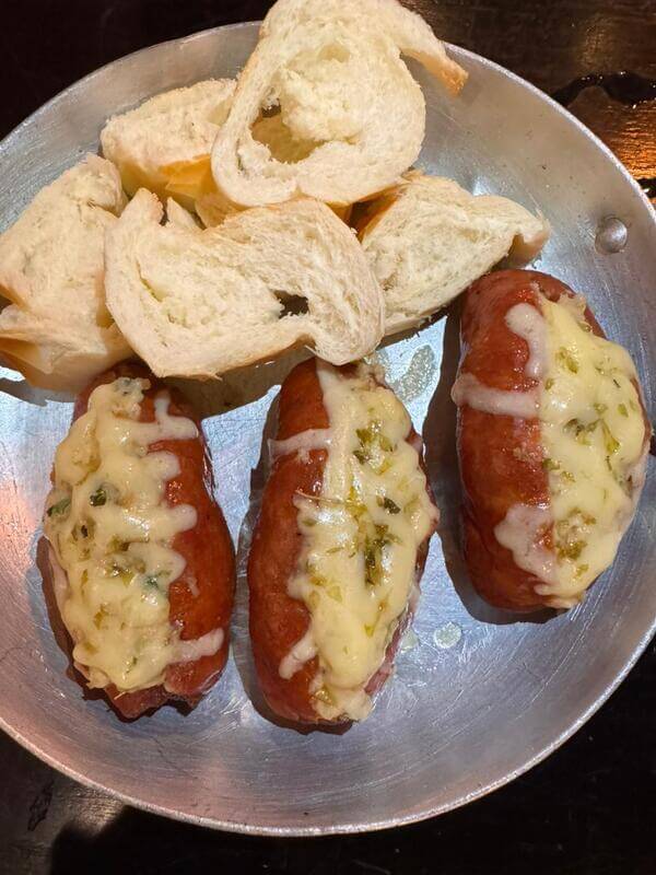 Imagem do item Linguiça Seara com creme de alho.